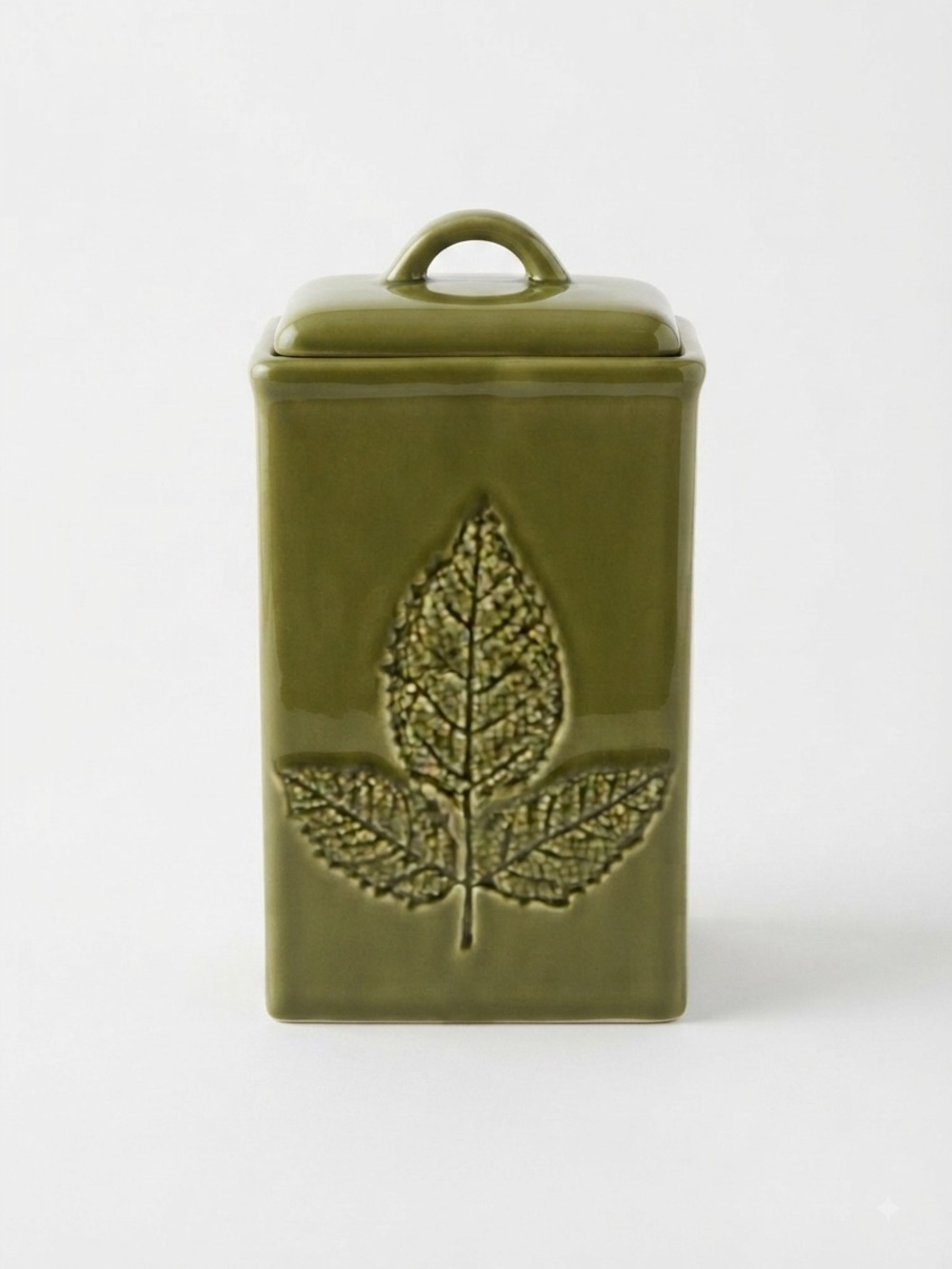 Vintage Lillian Vernon Green Ceramic Leaf Canister w/ Lid 9”